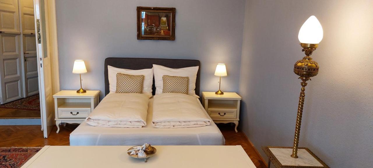 Schieszl Apartments 2 Budapest Bagian luar foto