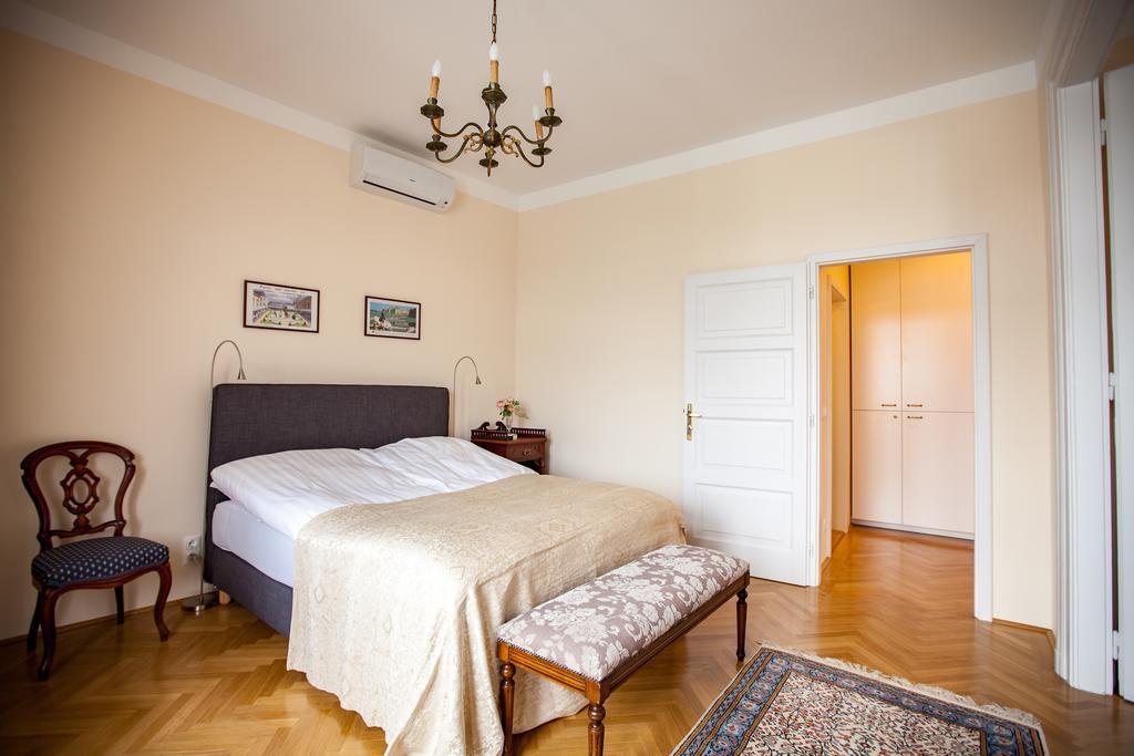 Schieszl Apartments 2 Budapest Bagian luar foto