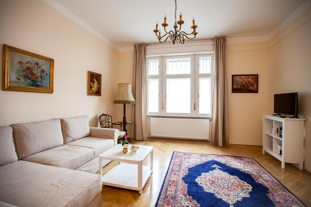 Schieszl Apartments 2 Budapest Bagian luar foto